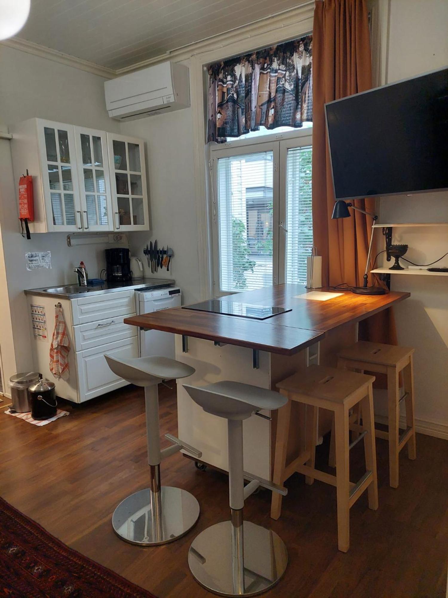 Remontoitu Asunto Vanhassa Talossa - Renovated Apartment At The Heart Of Turku Exteriér fotografie
